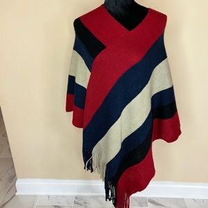 𝅺Poncho sweater